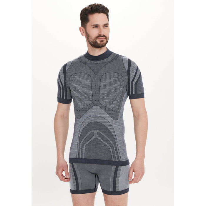 ENDURANCE Adamo M Baselayer Seamless S/S Tee T-shirt 1001 Black