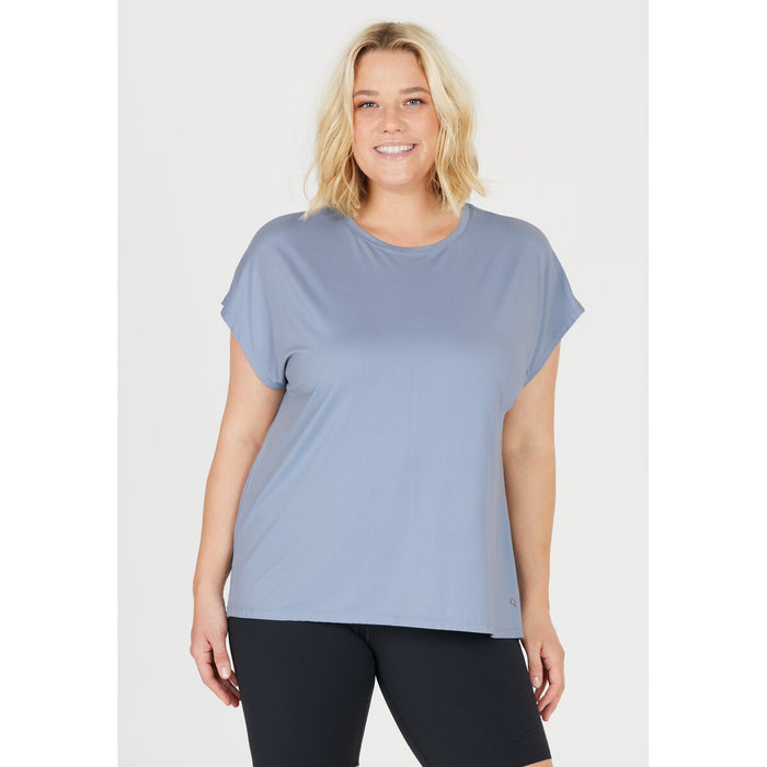 Q SPORTSWEAR Jenirei W Soft Touch Tee T-shirt 2161 Dusty Blue