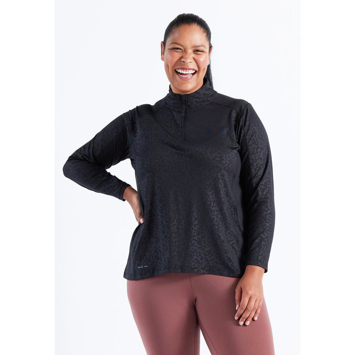 Q SPORTSWEAR Juliette W Embossed Midlayer Midlayer Print 2560 (1001 with embossed)