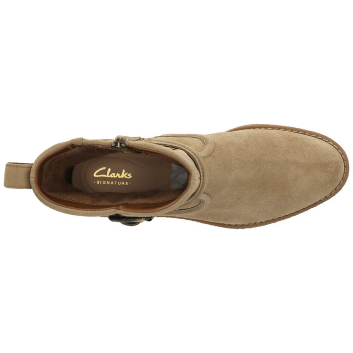 CLARKS PREMIUM Nella Mid D Boots 5232 Dark Sand Suede