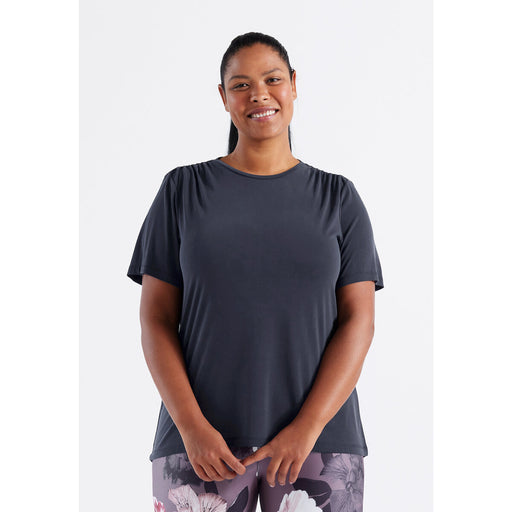 Q SPORTSWEAR Zamilla W Loose Fit S/S Tee T-shirt 1003 Ebony